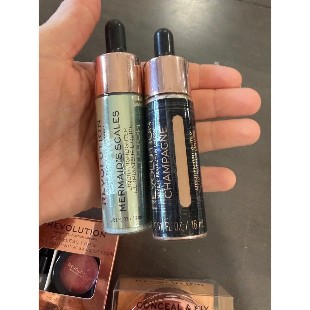 Makeup Revolution London 11pc Bundle Foundation Concealer Highlighter Lip Brow